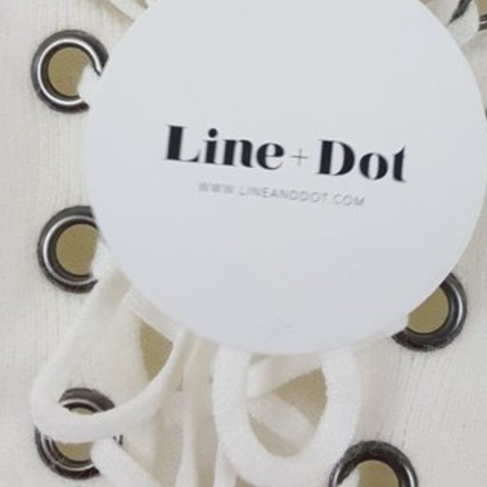 NWT Line & Dot Lea Grommet Top Sweater - Picture 7 of 7